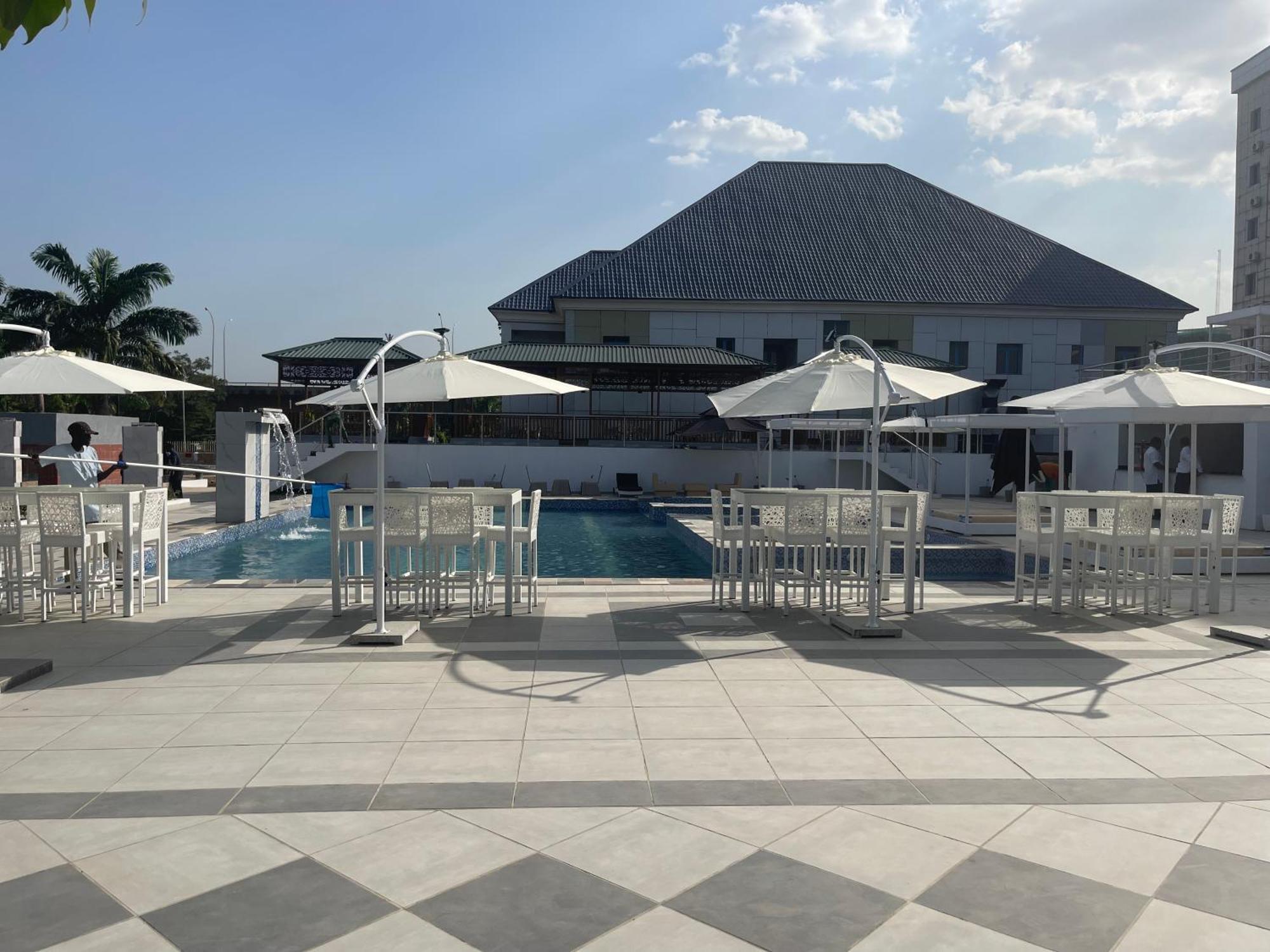 Aa Hotel And Suites Abuja Exterior photo