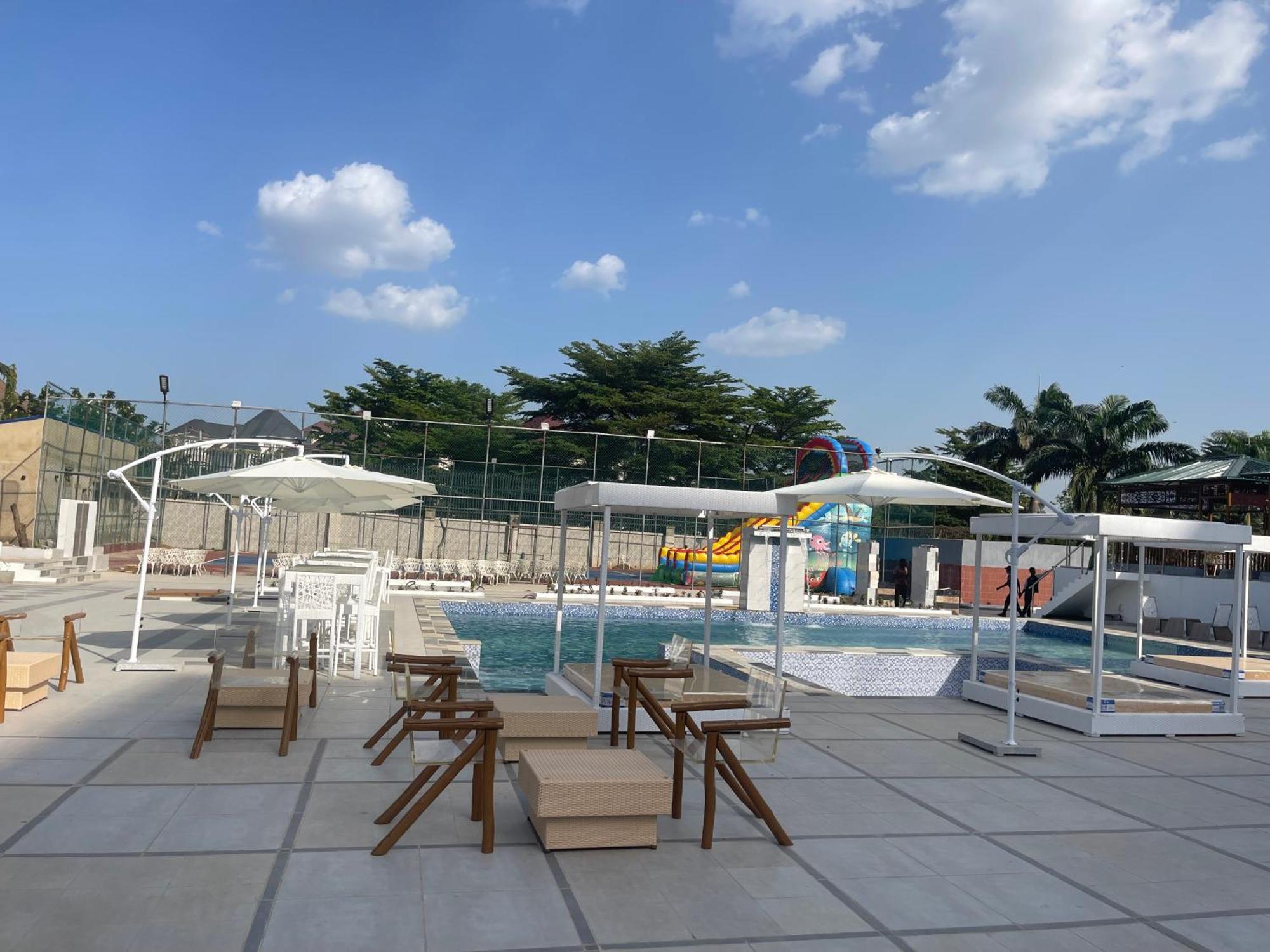 Aa Hotel And Suites Abuja Exterior photo