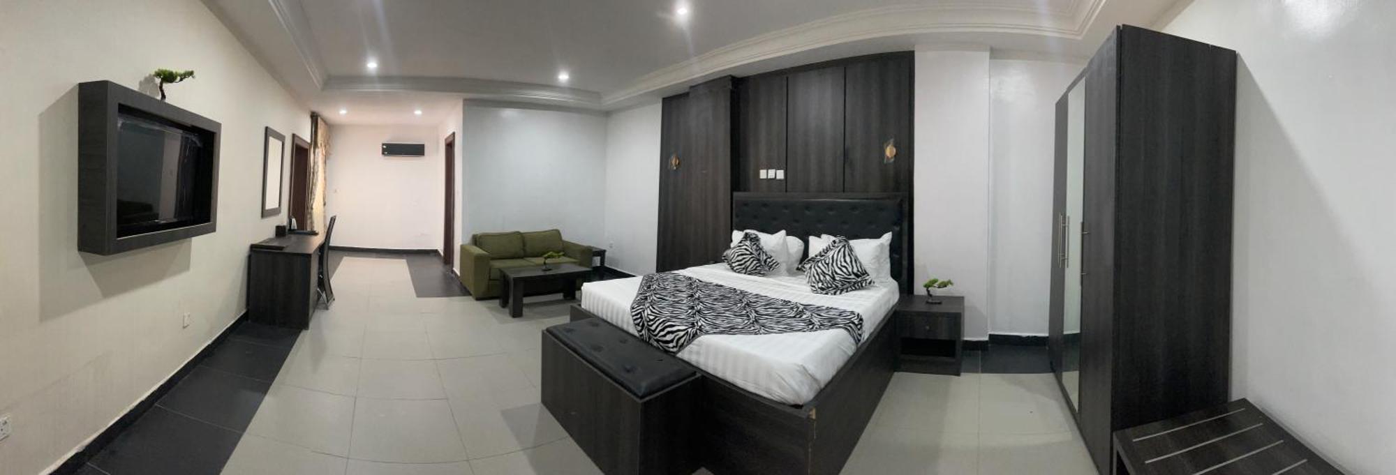 Aa Hotel And Suites Abuja Exterior photo